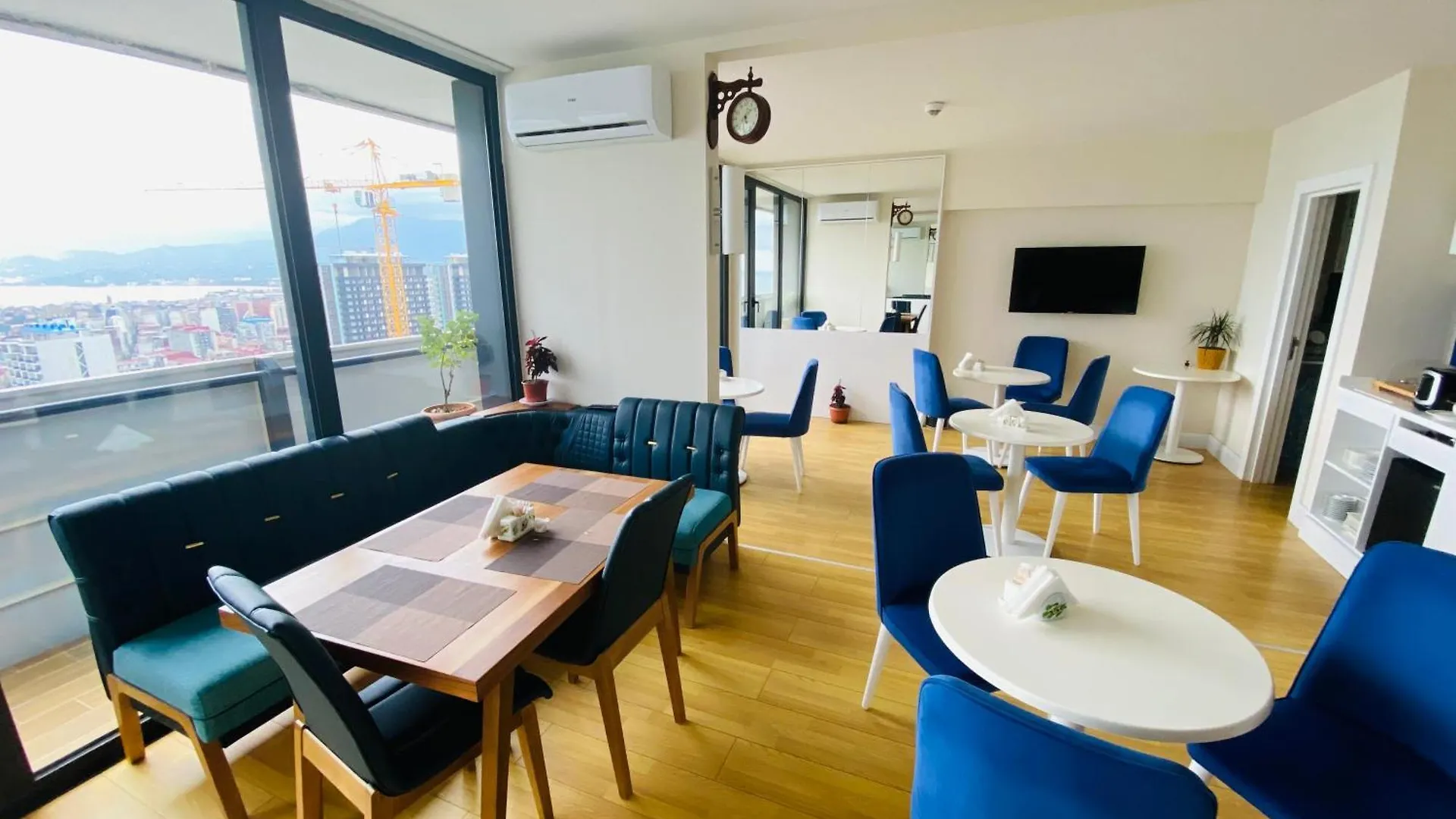 Panorama Sea View Orbi City Aparthotel Batumi