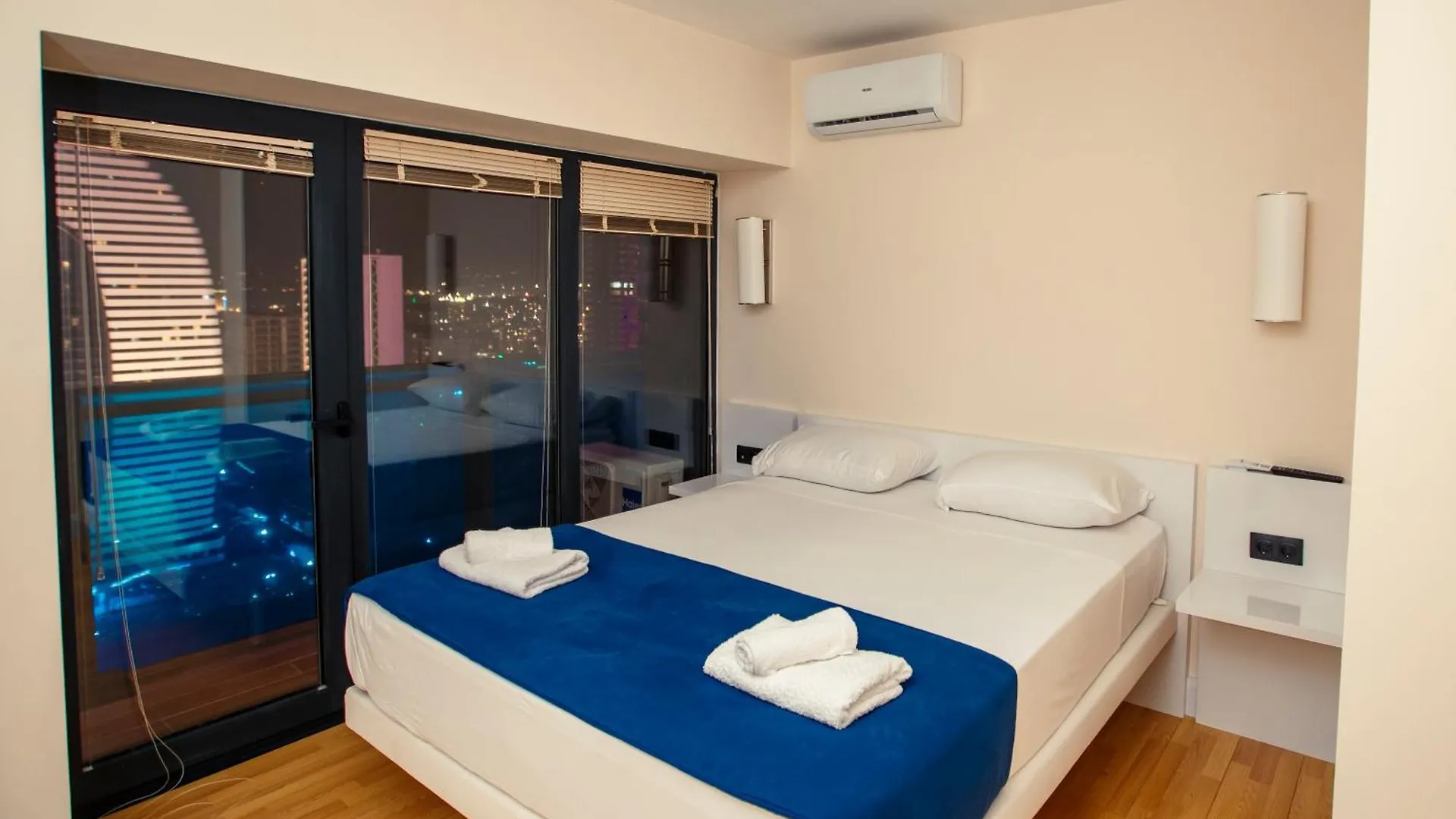 Panorama Sea View Orbi City Aparthotel Batumi 5*,  Georgia